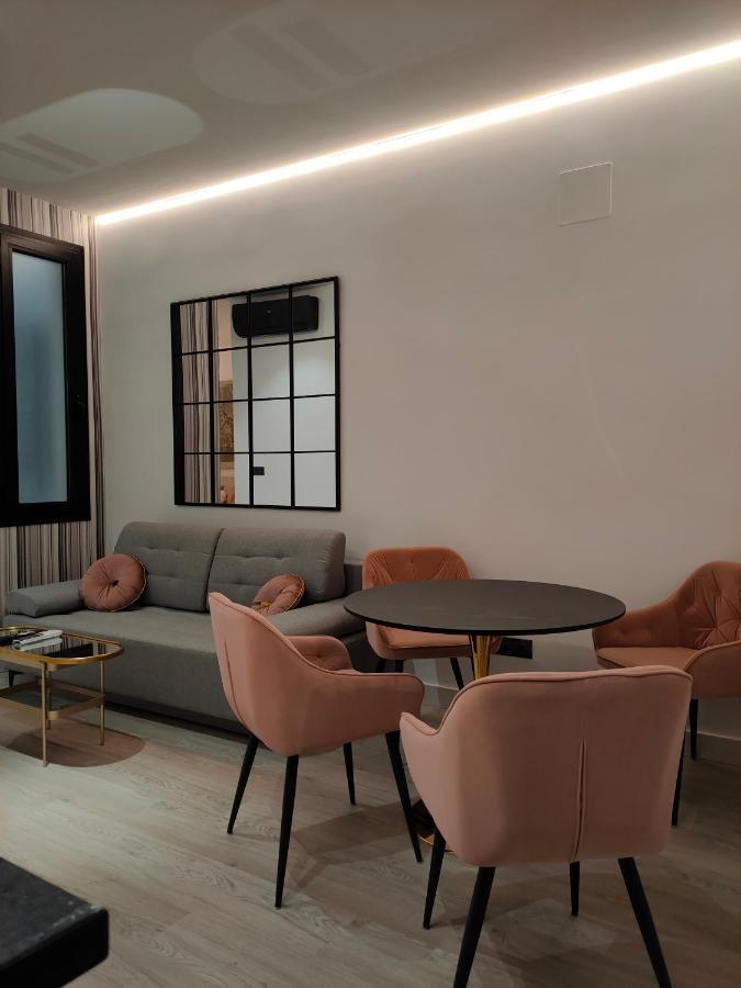 Apartamentos Wur Мадрид Экстерьер фото