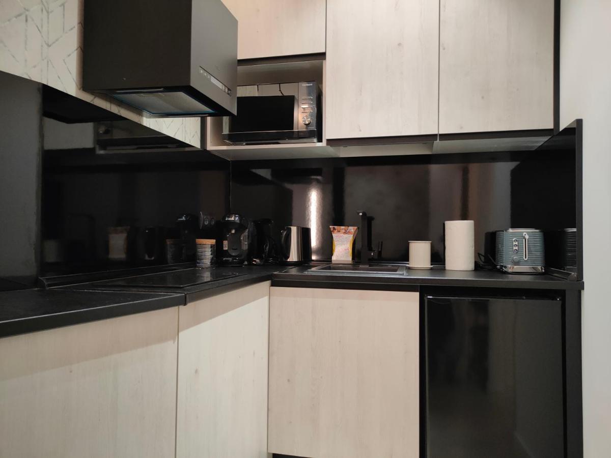 Apartamentos Wur Мадрид Экстерьер фото
