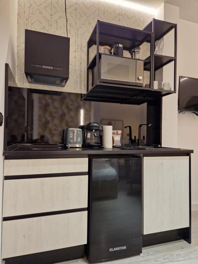 Apartamentos Wur Мадрид Экстерьер фото