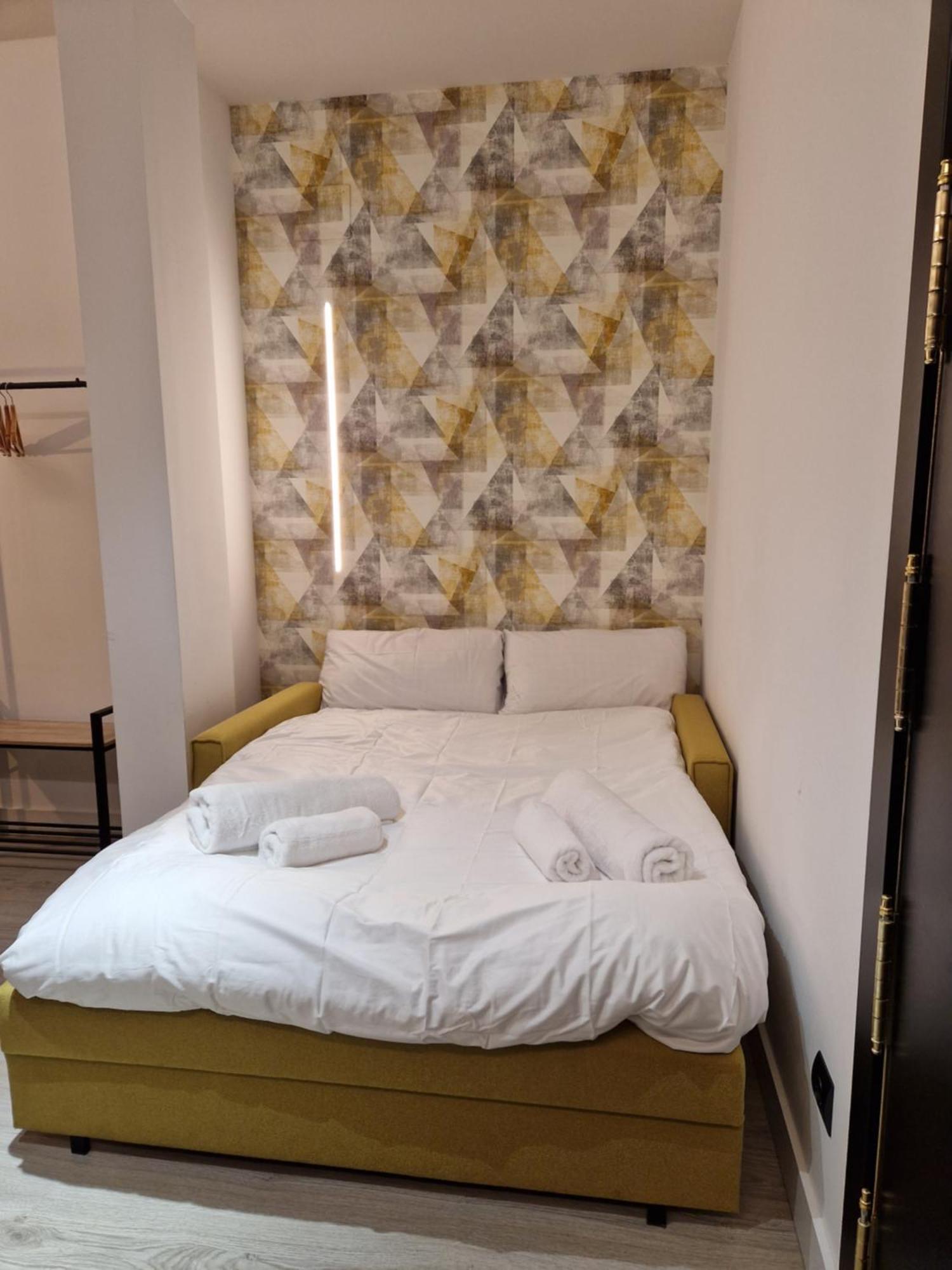 Apartamentos Wur Мадрид Экстерьер фото
